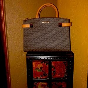 Michaels Kors bag